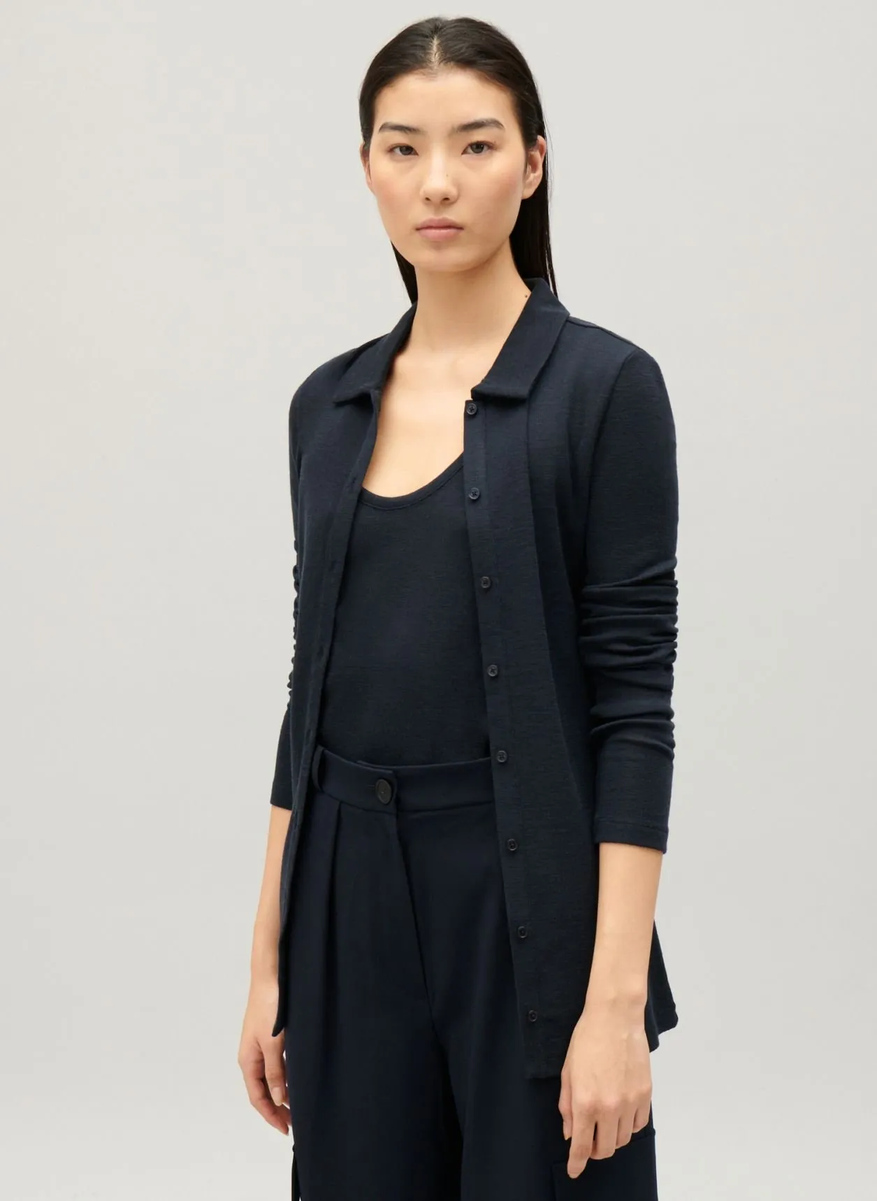 CLAUDIE PIERLOT  Top manches longues col classique en laine - Bleu